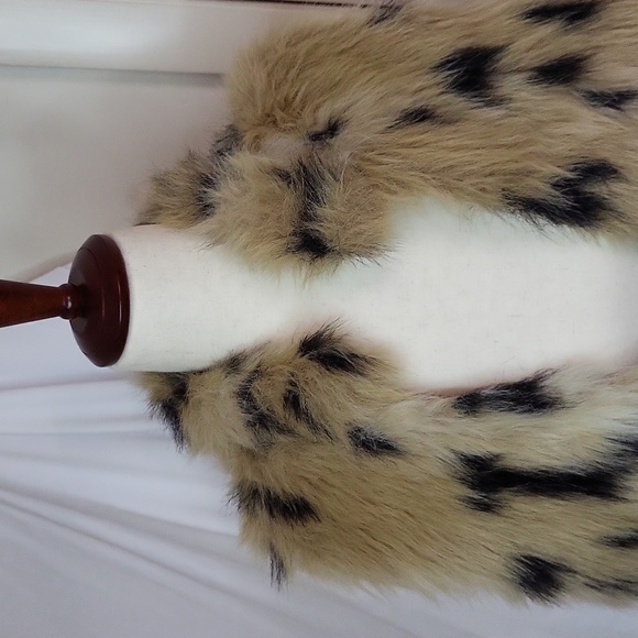 Faux Fur Leopard Vest sz Small New Directions - Picture 5 of 16